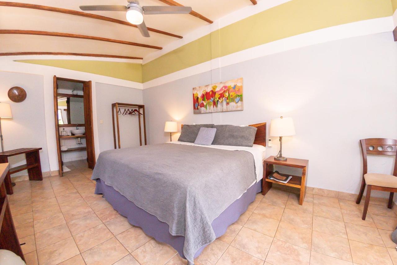 Xalli Beach Hotel Altagracia Buitenkant foto